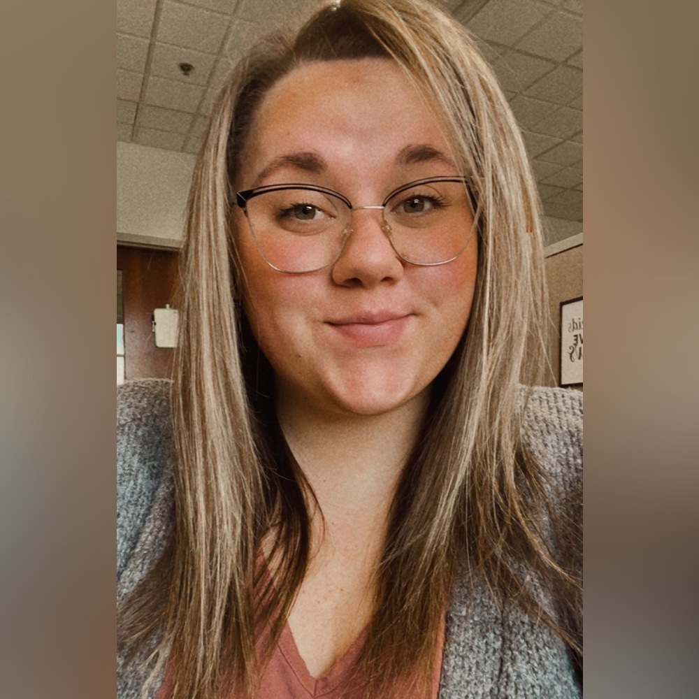 Meet your Posher, Faith